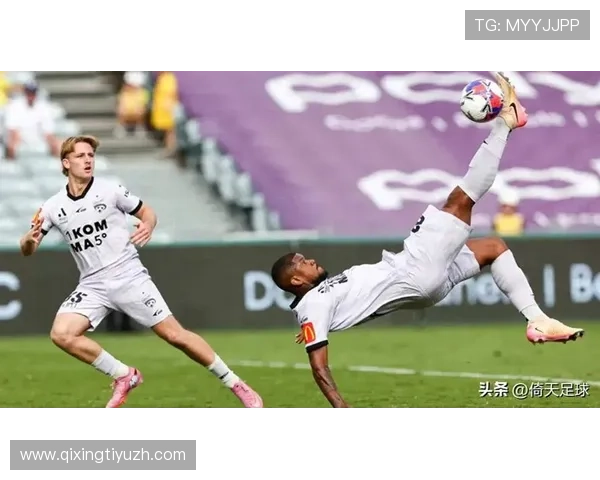 大赢家足球比分即时比分赢：专业赛事数据分析帮助用户实现足球竞猜的高收益